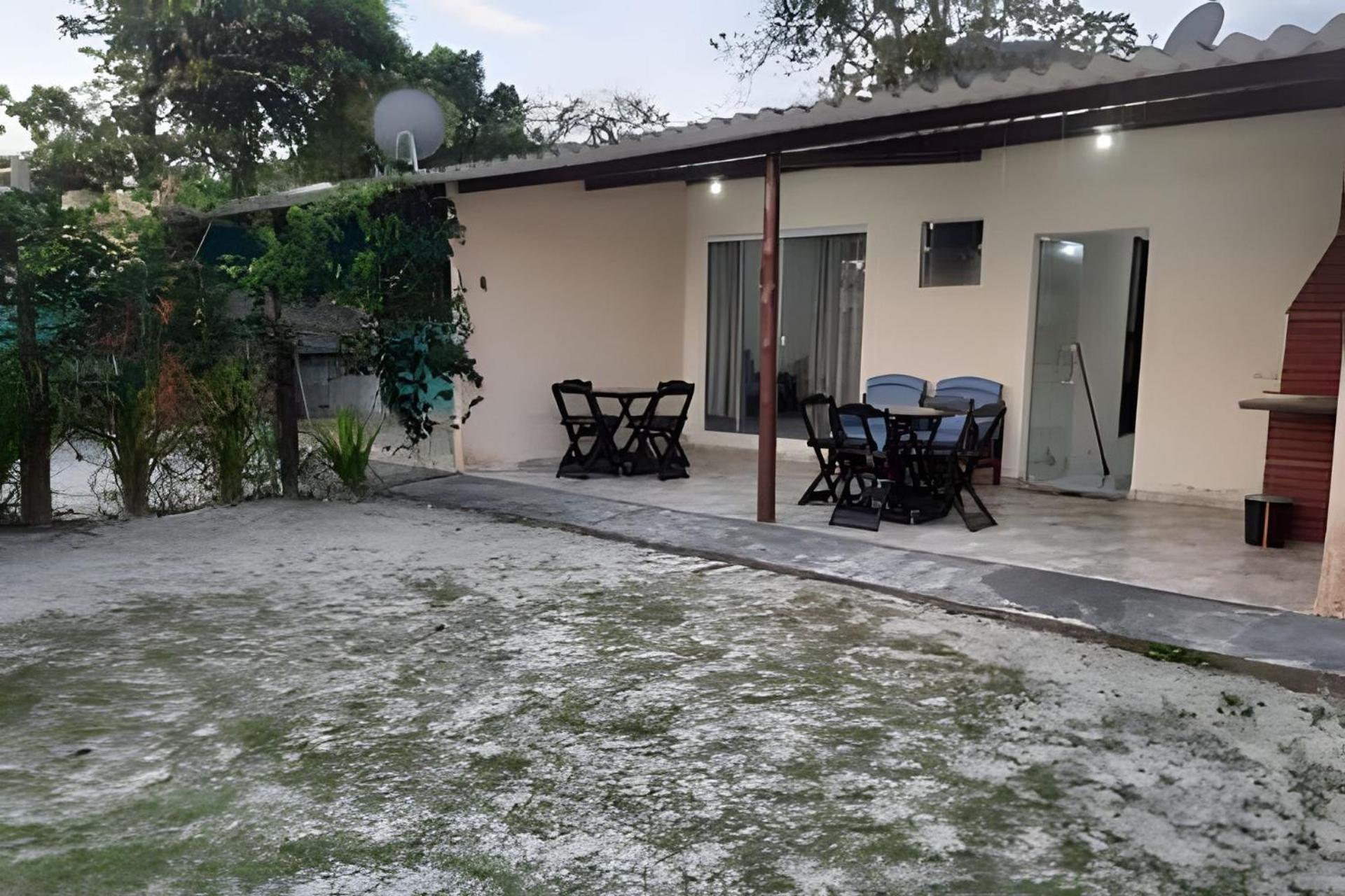 Frente Ao Mar Casa 42 Praia Do Estaleiro อูบาตูบา ภายนอก รูปภาพ